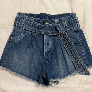 WE THE FREE See You Sometime Cut Offs  Pleated paperbag D-ring belt Raw hem Sz S